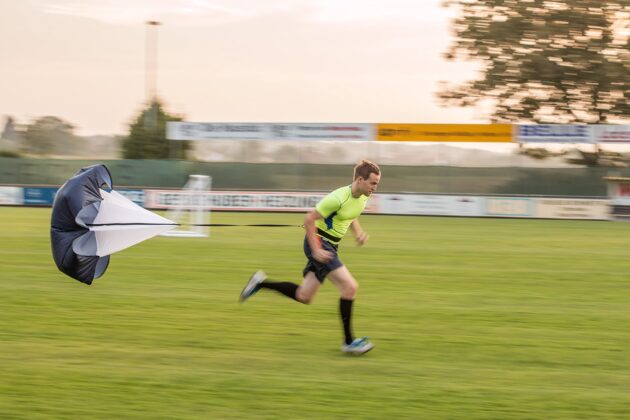 Parachute – Image 2